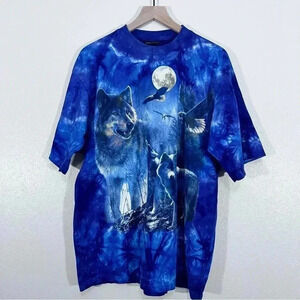 Vintage Planet Earth Wolf Graphic Shirt